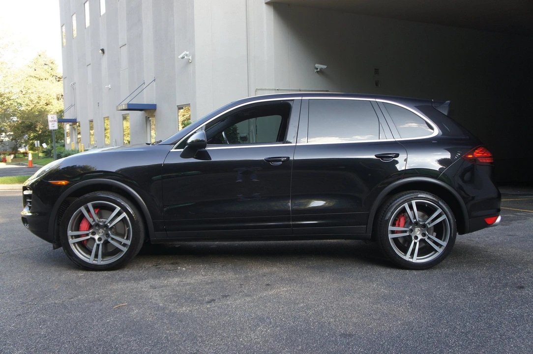 2012 Porsche 958 Cayenne Turbo - Image 14 of 31