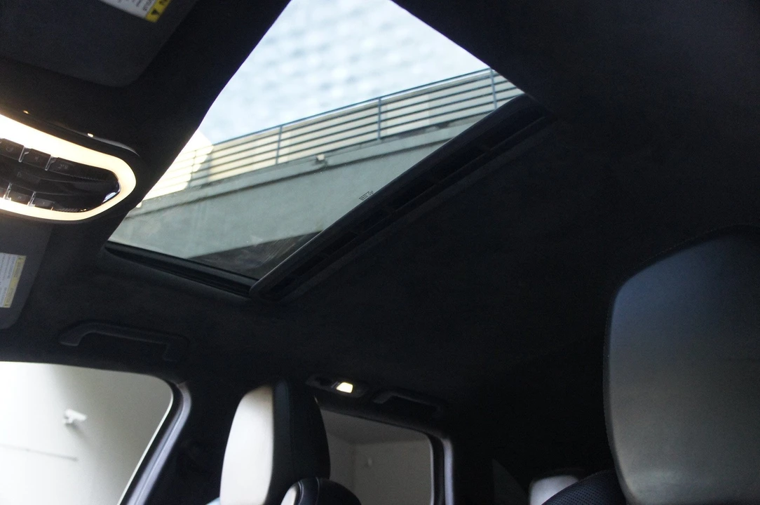 2012 Porsche 958 Cayenne Turbo - Image 25 of 31