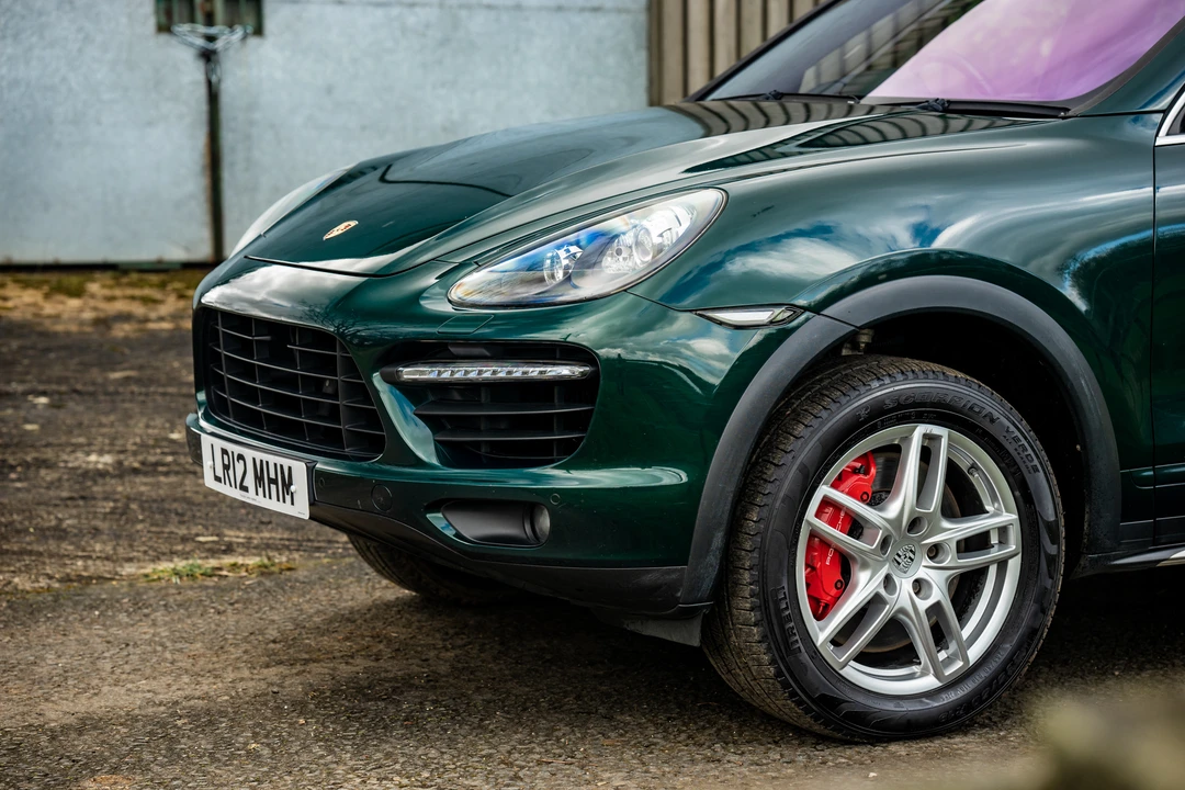 2012 Porsche 955/957 Cayenne Turbo - Image 30 of 31