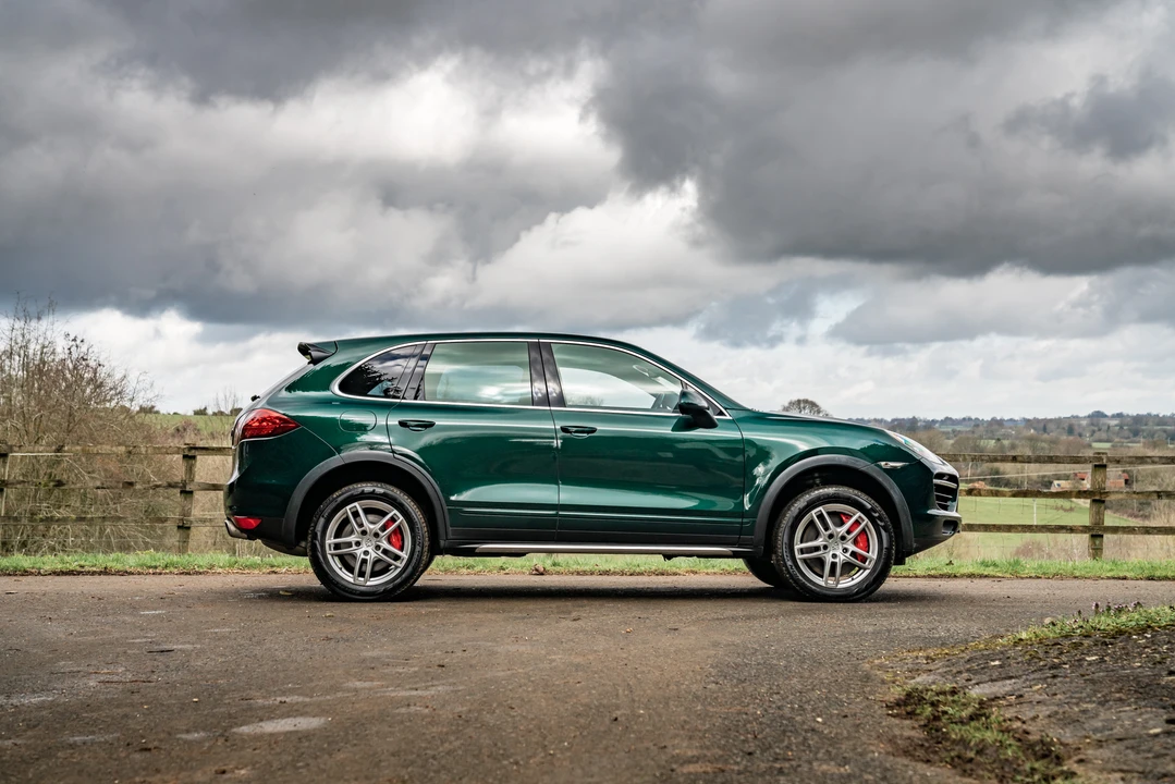 2012 Porsche 955/957 Cayenne Turbo - Image 17 of 31