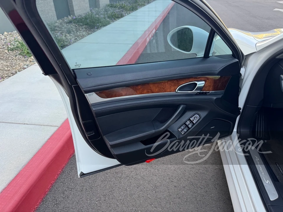 2012 Porsche 970 Panamera S - Image 12 of 17