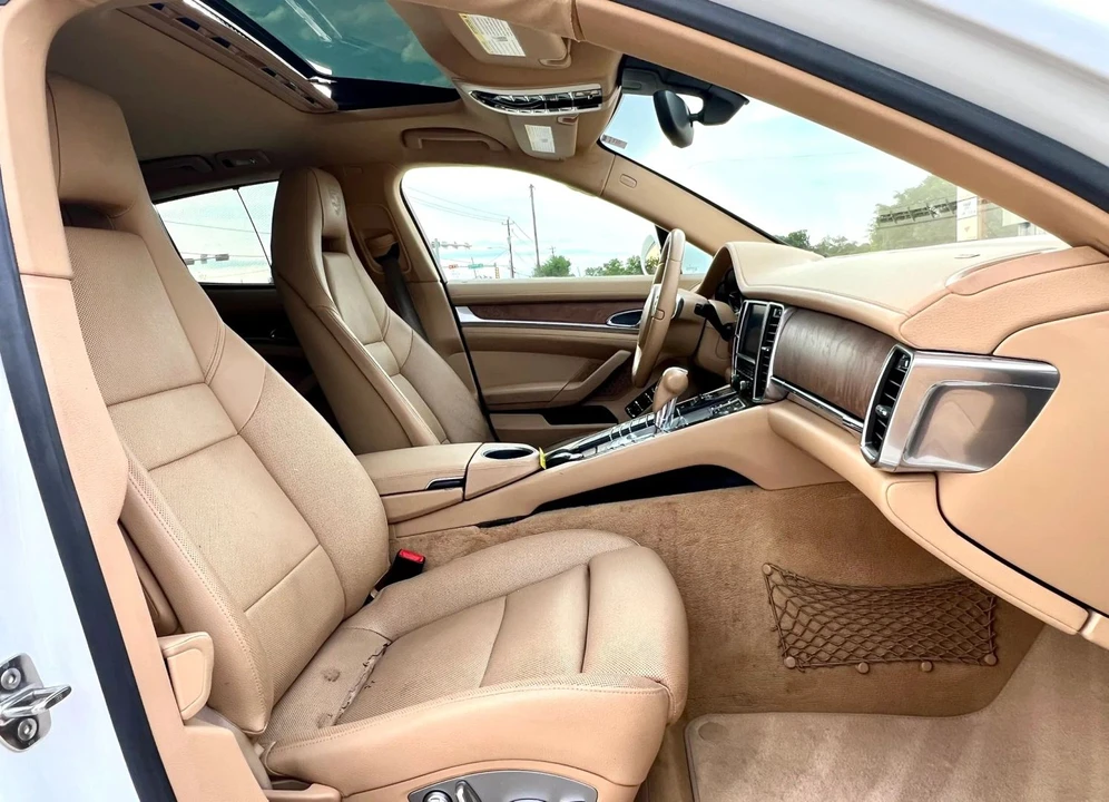 2012 Porsche 970 Panamera - Image 16 of 31