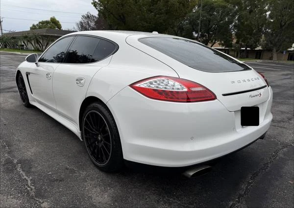 2012 Porsche 970 Panamera - Image 10 of 15
