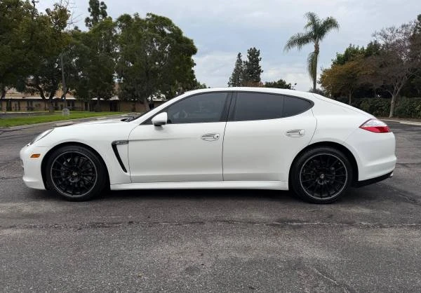 2012 Porsche 970 Panamera - Image 9 of 15
