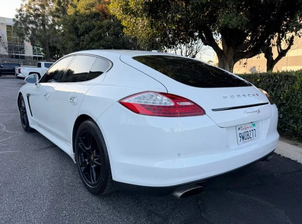 2012 Porsche 970 Panamera - Image 2 of 17