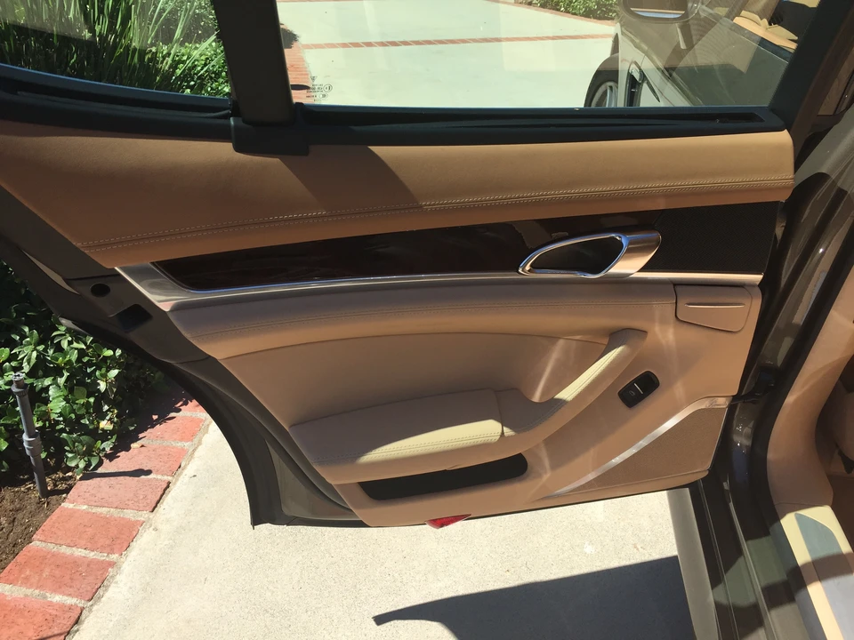2012 Porsche 970 Panamera S - Image 6 of 10