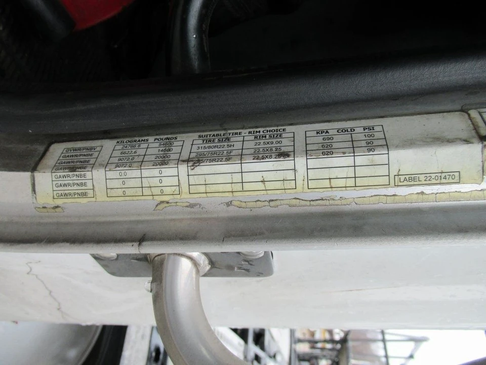 2012 Peterbilt 579 - Image 11 of 21