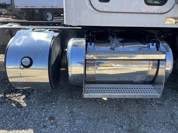 2012 Peterbilt 579 - Image 21 of 21