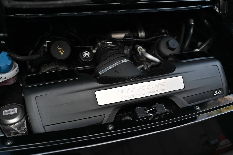 2012 Porsche 911 - Image 19 of 20