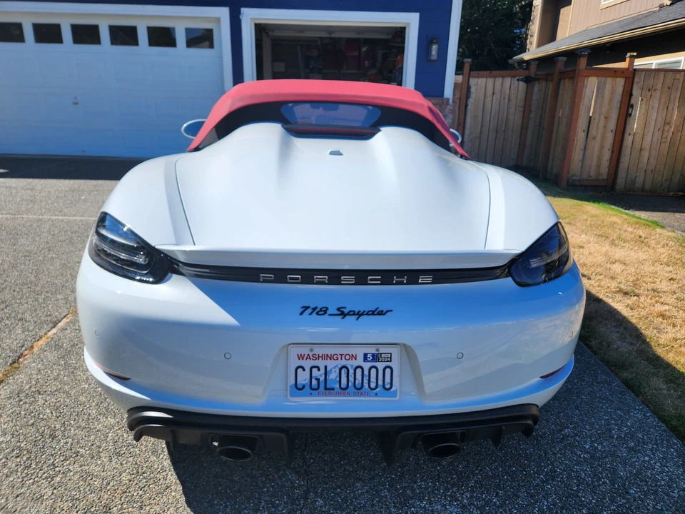 2021 Porsche 718 Boxster Spyder - Image 13 of 14