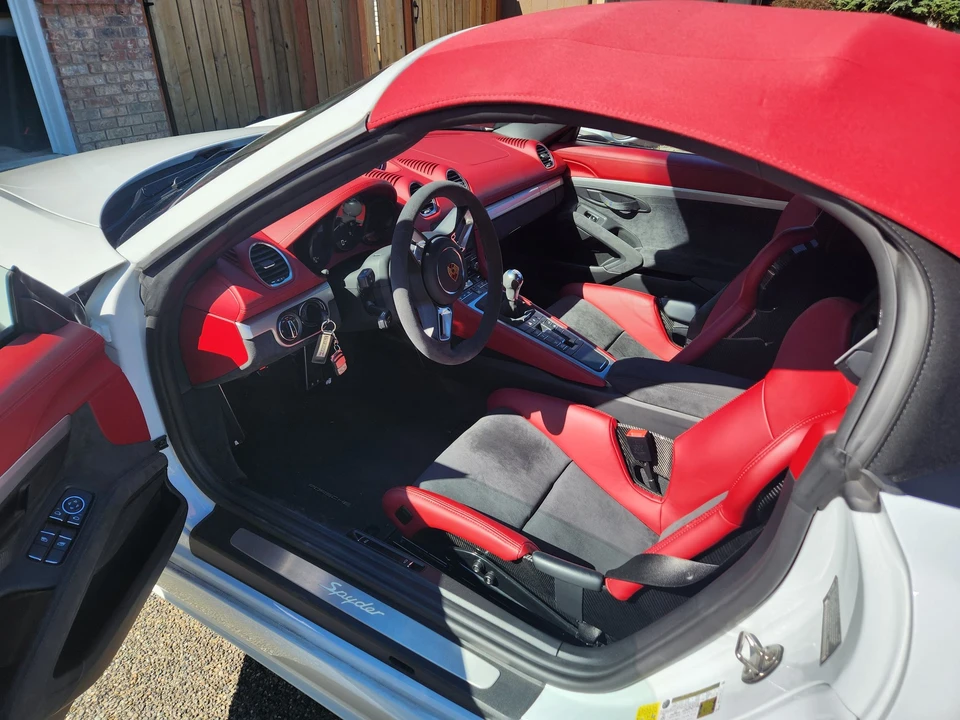 2021 Porsche 718 Boxster Spyder - Image 5 of 14