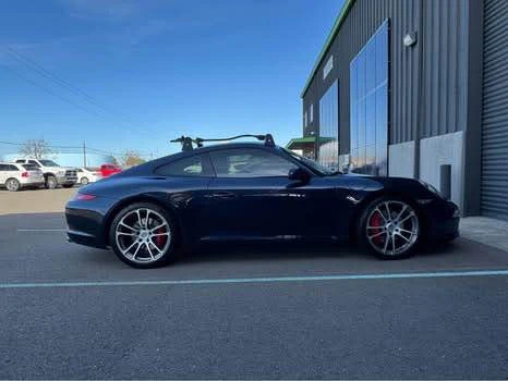 2012 Porsche 911 - Image 8 of 10