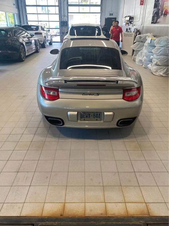 2012 Porsche 911 - Image 9 of 10