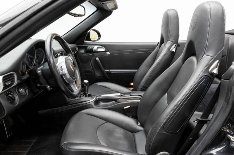 2012 Porsche 997 Carrera - Image 16 of 20