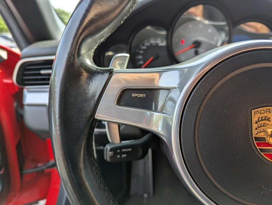 2012 Porsche - Image 17 of 31