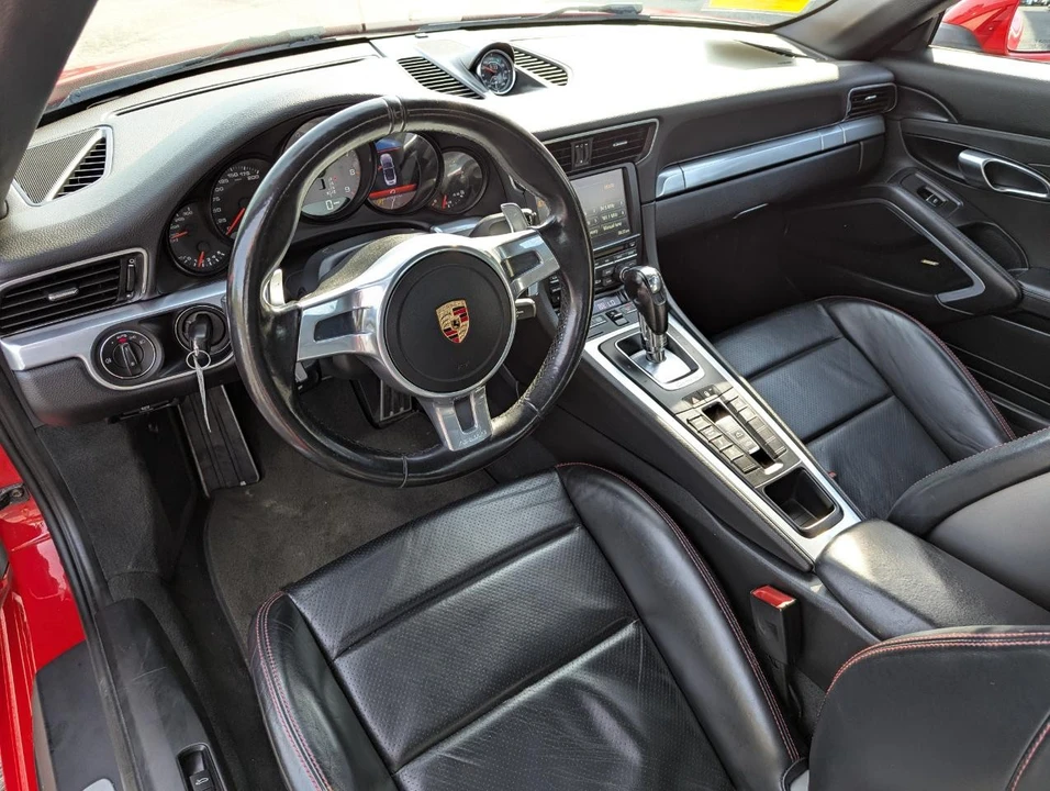 2012 Porsche - Image 13 of 31