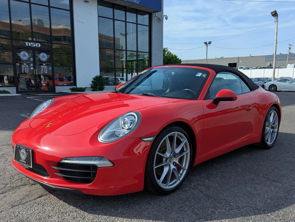 2012 Porsche - Image 2 of 31