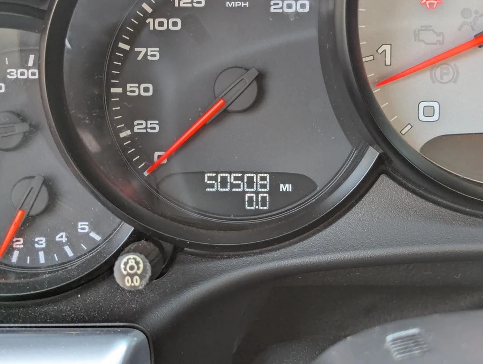 2012 Porsche - Image 19 of 31