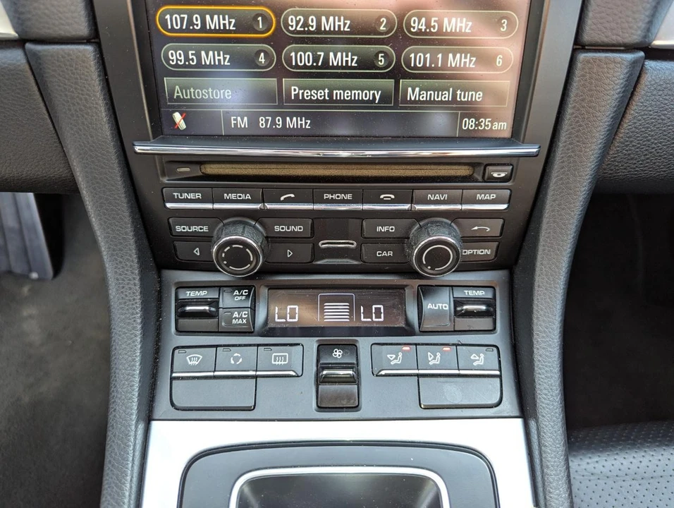 2012 Porsche - Image 22 of 31