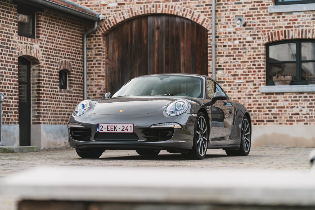 2012 Porsche 991 Carrera 4S - Image 9 of 31