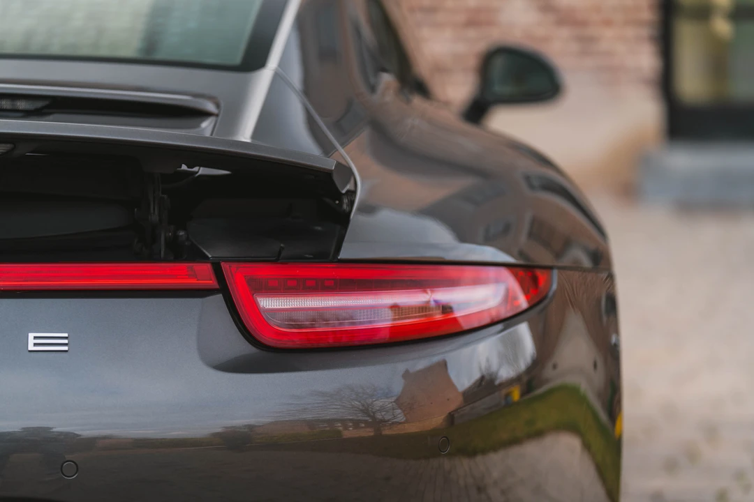 2012 Porsche 991 Carrera 4S - Image 19 of 31
