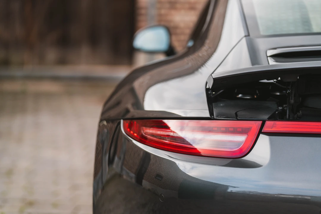 2012 Porsche 991 Carrera 4S - Image 20 of 31