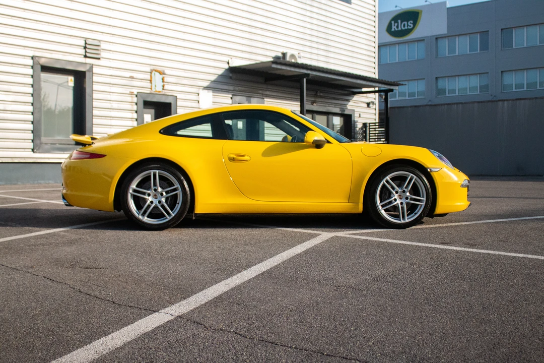 2012 Porsche 991 Carrera - Image 4 of 31
