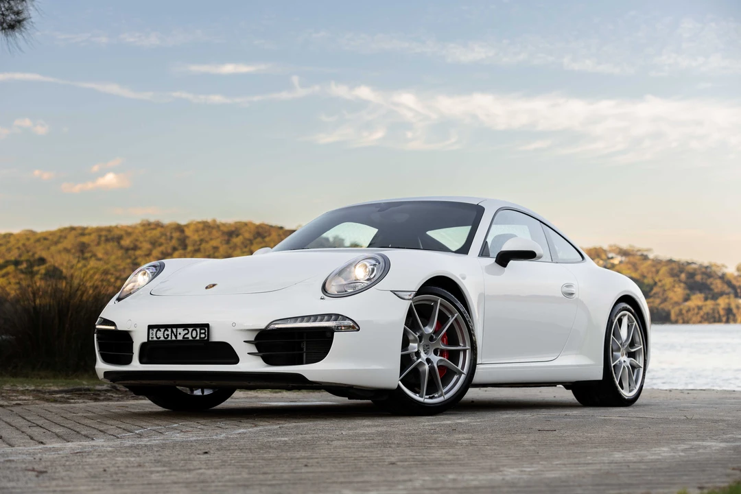 2013 Porsche 991 Carrera S - Image 29 of 31