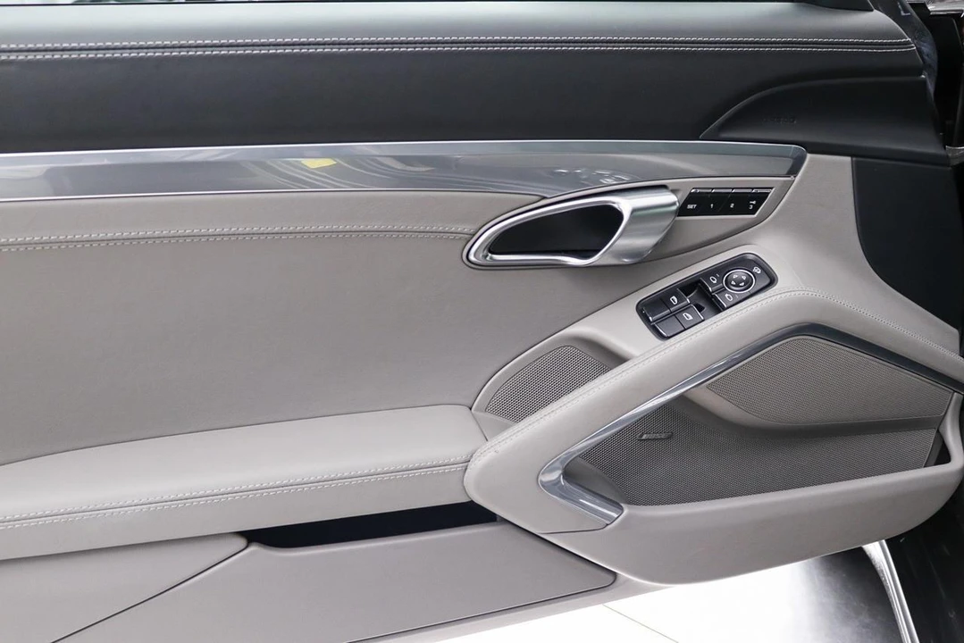2012 Porsche 991 Carrera S - Image 22 of 30