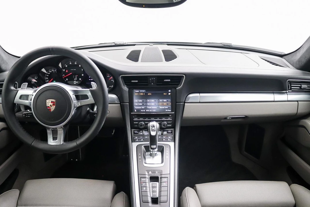 2012 Porsche 991 Carrera S - Image 25 of 30