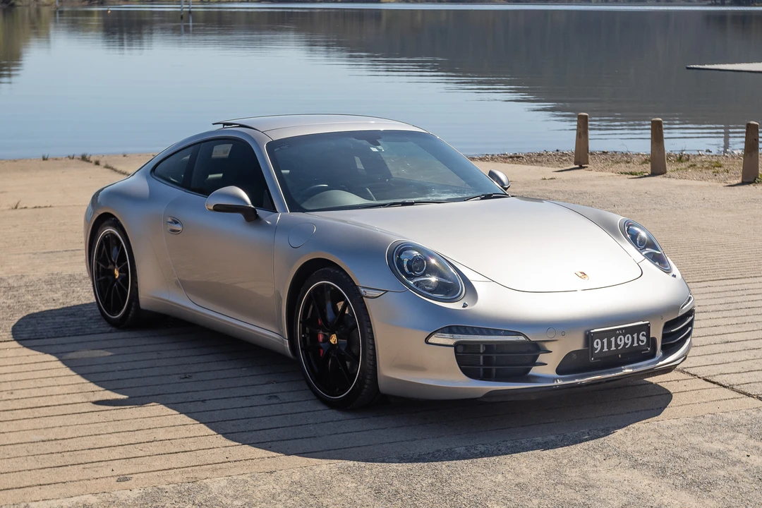 2012 Porsche 991 Carrera S - Image 17 of 31