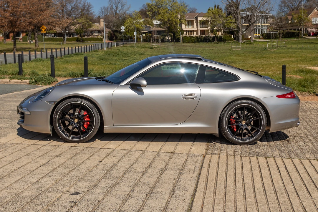 2012 Porsche 991 Carrera S - Image 12 of 31