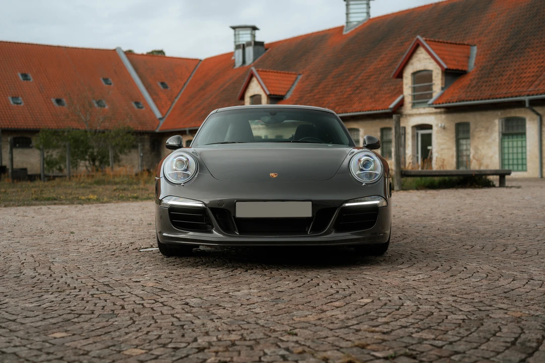 2012 Porsche 991 Carrera S - Image 2 of 31