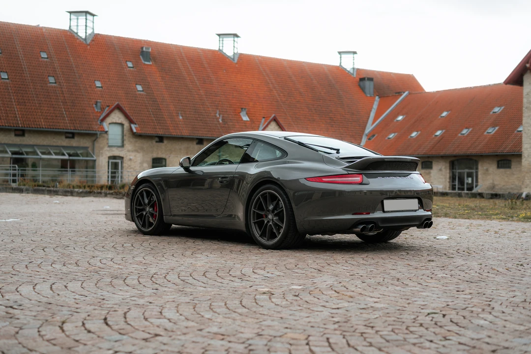 2012 Porsche 991 Carrera S - Image 8 of 31
