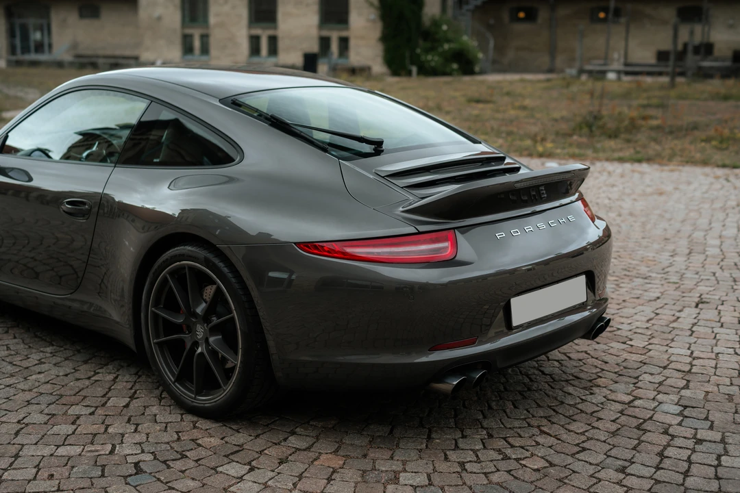 2012 Porsche 991 Carrera S - Image 28 of 31