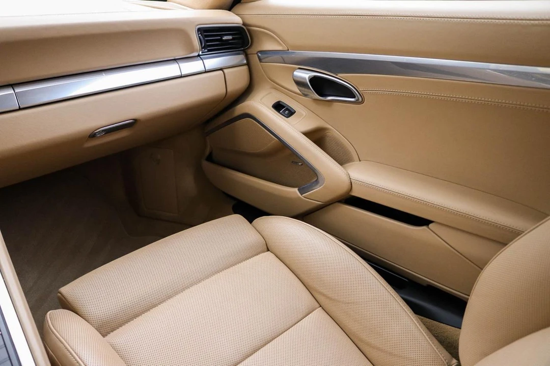 2012 Porsche 991 Carrera - Image 20 of 31