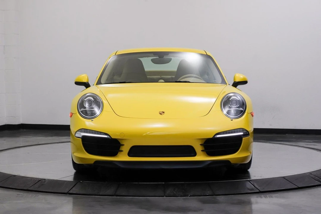 2012 Porsche 991 Carrera - Image 9 of 31