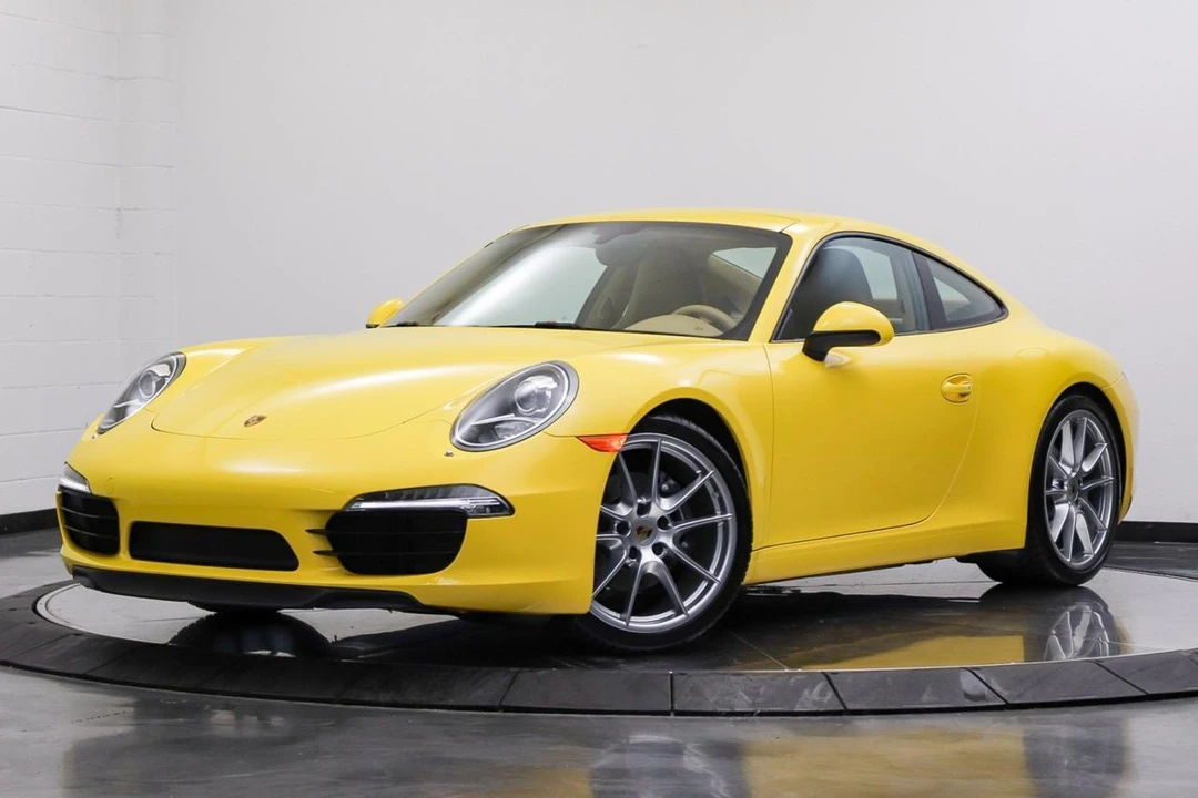2012 Porsche 991 Carrera - Image 2 of 31