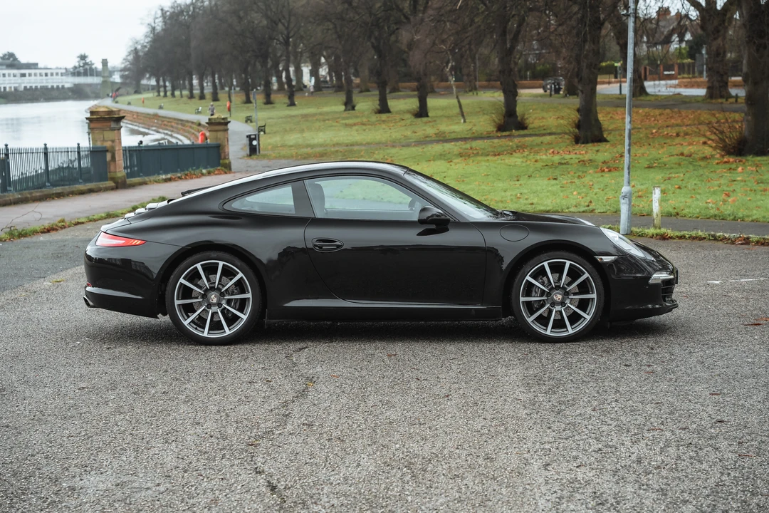 2012 Porsche 991 Carrera - Image 8 of 31