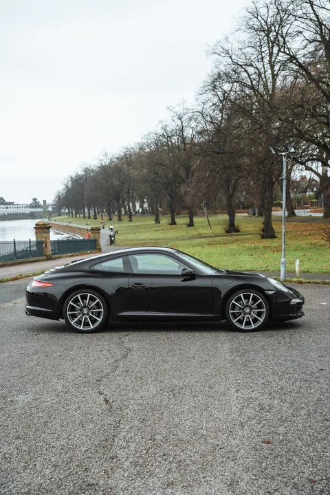 2012 Porsche 991 Carrera - Image 24 of 31