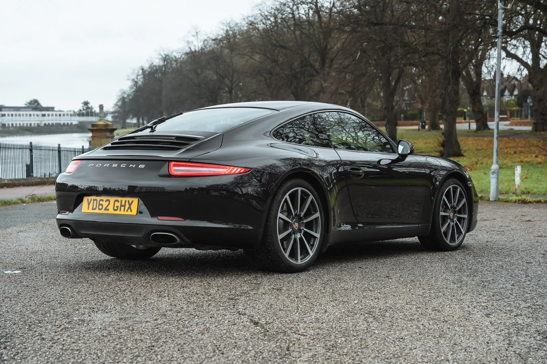 2012 Porsche 991 Carrera - Image 15 of 31