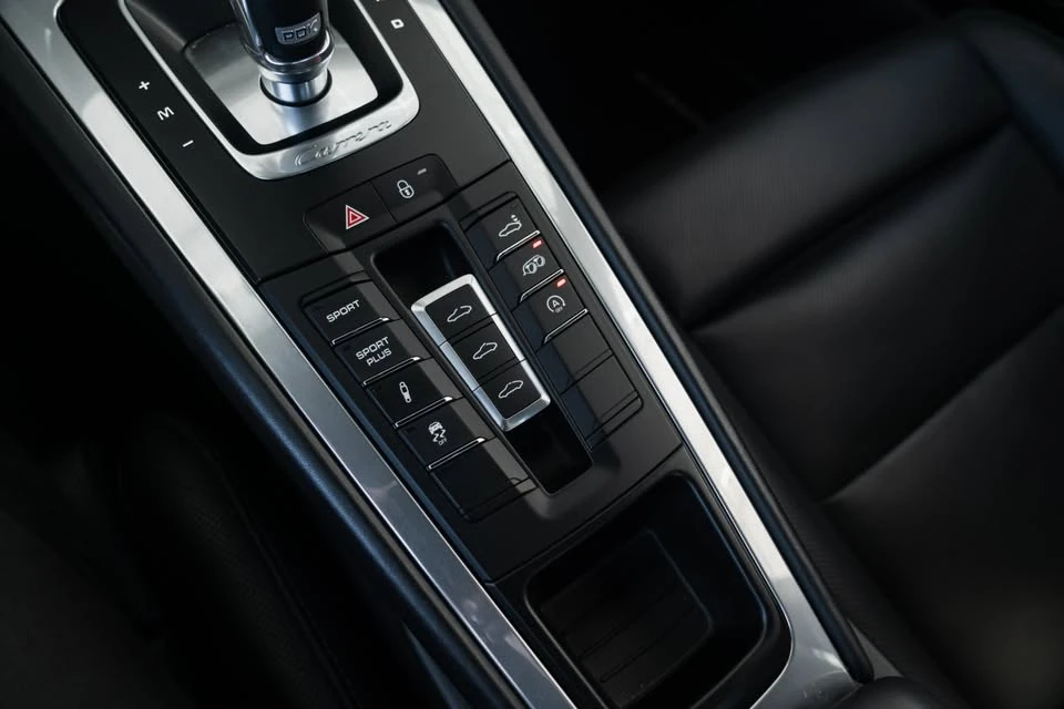 2012 Porsche 991 Carrera S - Image 17 of 20