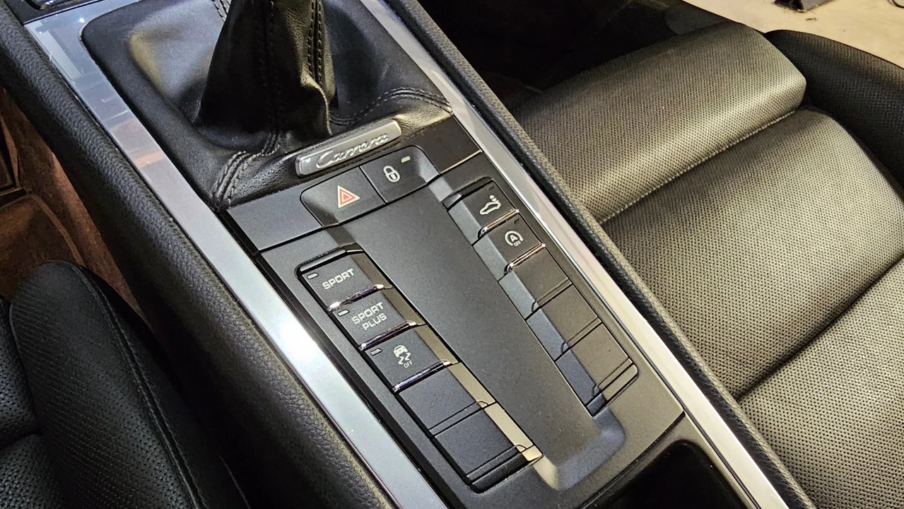 2012 Porsche 991 Carrera - Image 18 of 22