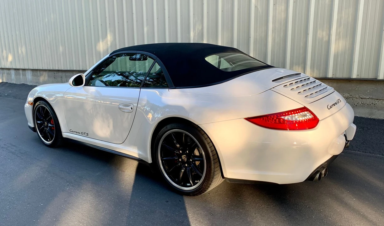2012 Porsche 997 Carrera GTS - Image 9 of 31