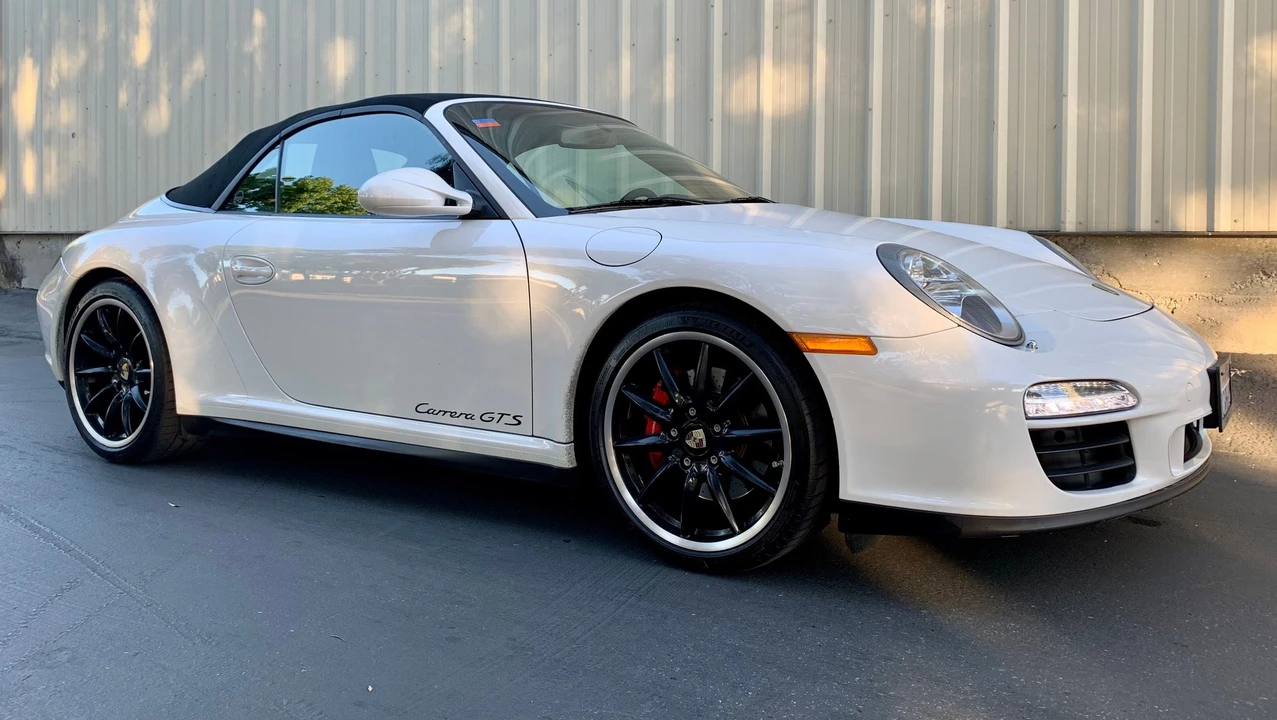 2012 Porsche 997 Carrera GTS - Image 10 of 31