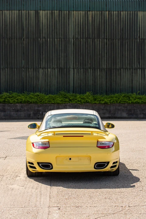 2012 Porsche 997 Turbo S - Image 16 of 31