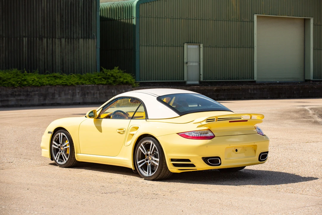 2012 Porsche 997 Turbo S - Image 11 of 31