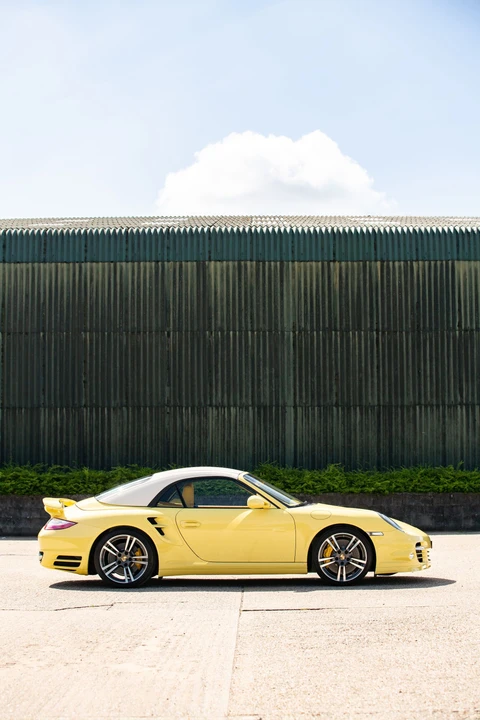 2012 Porsche 997 Turbo S - Image 21 of 31