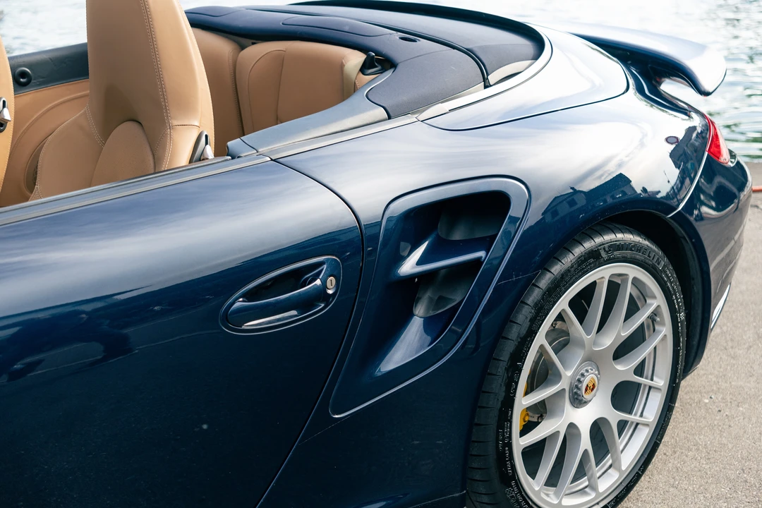 2012 Porsche 997 Turbo S - Image 27 of 31