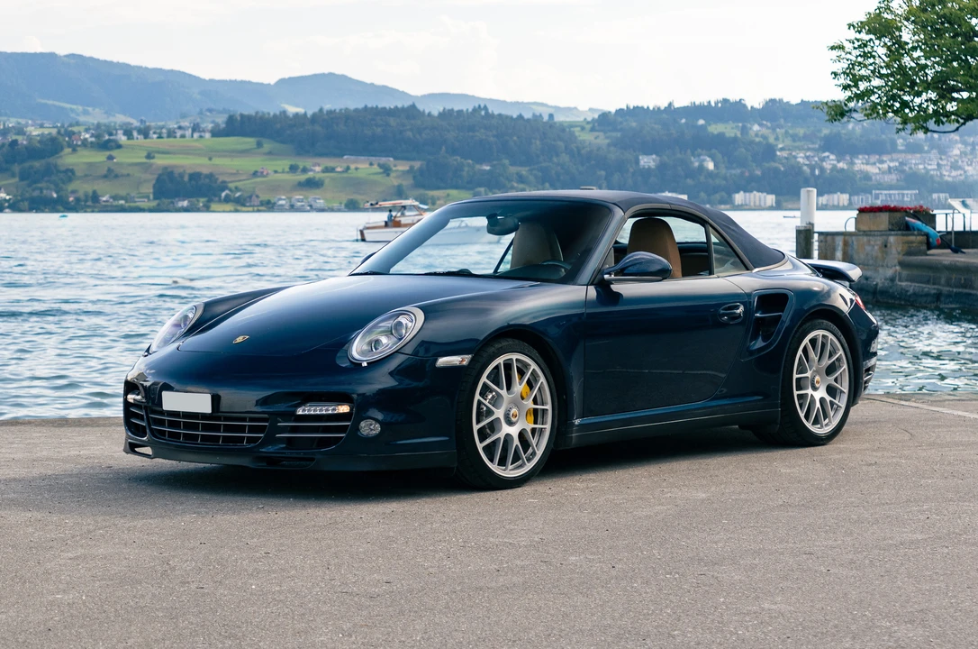 2012 Porsche 997 Turbo S - Image 8 of 31
